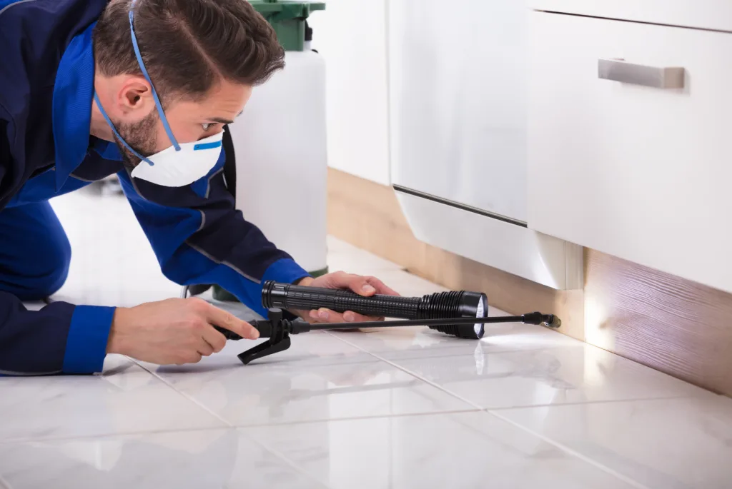 pest control inspector